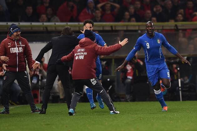 Genua, Italien - Albanien Stefano Okaka 