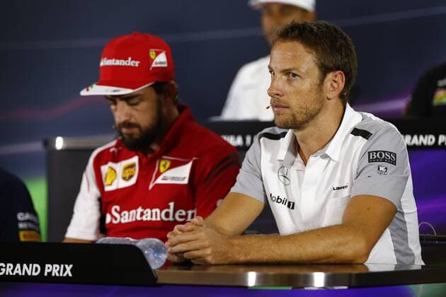 Motorsports: FIA Formula One World Championship 2014, Grand Prix of Abu Dhabi, 14 Fernando Alonso (ESP, Scuderia Ferrari), 22 Jenson Button (GBR, McLaren Mercedes), xHOCHxZWEIx