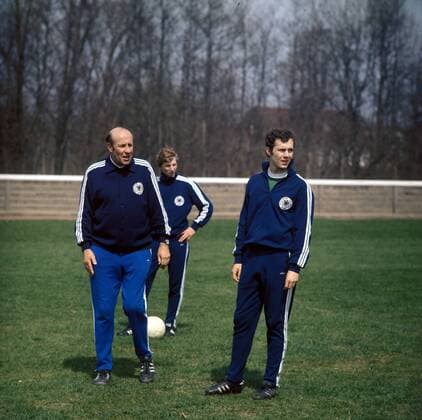 BR Deutschland, v.li.: Bundestrainer Helmut Schön, Jürgen Grabowski, Franz Beckenbauer