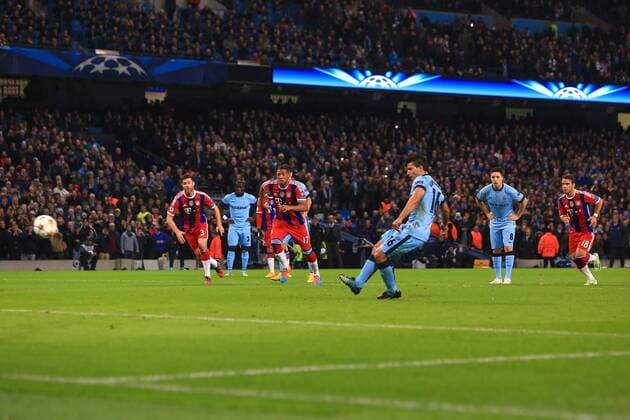 Sergio Kun Aguero of Manchester City scores the opening goal - Manchester City vs. Bayern Munich - UEFA Champion s League - Etihad Stadium - Manchester - 25 11 2014 Pic Philip Oldham Sportimage EDITORIAL USE ONLY. No use with unauthorised audio, video, data, fixture lists, club league logos or live services. Online in-match use limited to 120 images, no video emulation. No use in betting, games or single club league player publications.