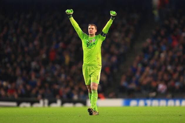 Manuel Neuer of Munich celebrates his sides first goal - Manchester City vs. Bayern Munich - UEFA Champion s League - Etihad Stadium - Manchester - 25 11 2014 Pic Philip Oldham Sportimage EDITORIAL USE ONLY. No use with unauthorised audio, video, data, fixture lists, club league logos or live services. Online in-match use limited to 120 images, no video emulation. No use in betting, games or single club league player publications.