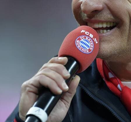 01.11.2014, Fussball 1.Bundesliga 2014 2015, 10.Spieltag, FC Bayern München, in der Allianz-Arena München. Stadionsprecher Stephan Lehmann am Mikrofon. 