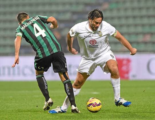IPP20141129 Football - soccer: Serie A, Sassuolo Calcio - Hellas Verona, Francesco Magnanelli und Luca Toni - xHOCHxZWEIx xItalyxPhotoxPressx 