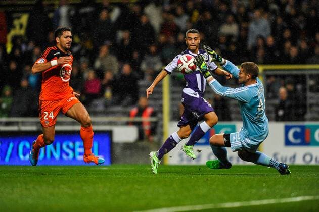 Action wissam ben Yedder goal et joie Tongo Doumbia (tfc) FOOTBALL : Toulouse vs Lorient - 15eme journee de L1 - 29 11 2014 ThierryBreton Panoramic 