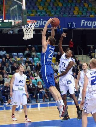 02.12.2014, xjhx, Basketball Eurochallenge, Frankfurt Skyliners - Okapi Aalstar, v.l. Johannes Richter (Fraport Skyliners Frankfurt), Jason Clark (Okapi Aalstar)