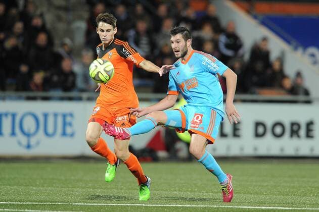 Vincent Le Goff (Lorient) Andre Pierre Gignac (Marseille) FOOTBALL : Lorient vs Marseille - Ligue 1 - 02 12 2014 N.LeGouic FEP Panoramic 