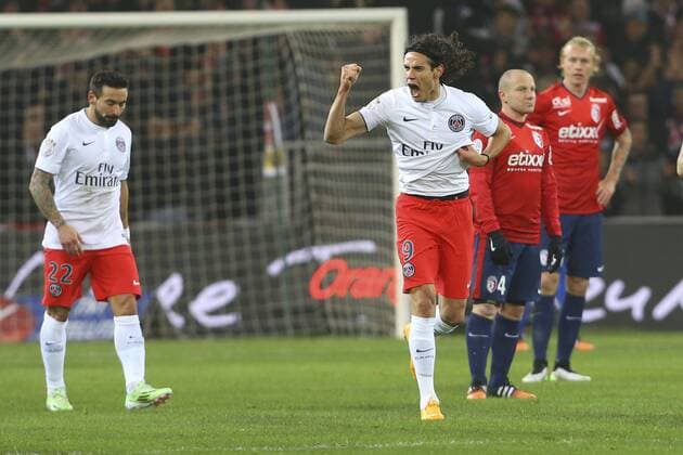Aktuell Fußball, Frankreich, Ligue 1, OSC Lille - Paris St. Germain joie de Edinson Cavani (PSG) et equipe Lille OSC (LOSC) - Paris St. Germain (PSG) - Ligue 1 - 03 12 2014 - GwendolineLeGoffx 