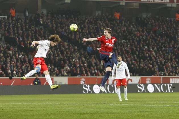 David Luiz (PSG) vs Nolan Roux (Lille) Lille OSC (LOSC) - Paris St. Germain (PSG) - Ligue 1 - 03 12 2014 - GwendolineLeGoffx 