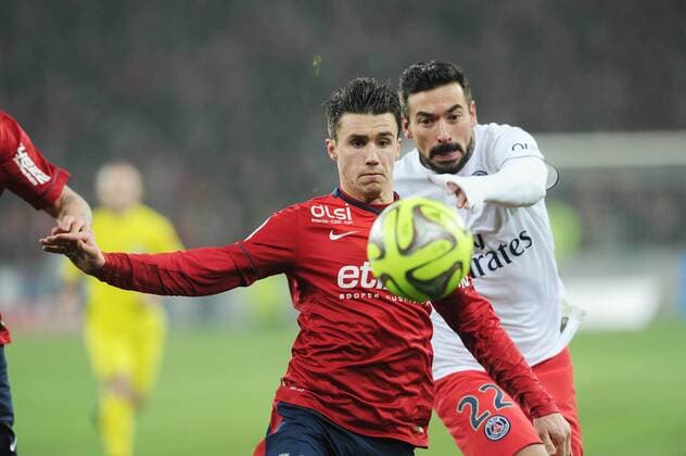 sebastien Corchia (Lille) Ezequiel Lavezzi (PSG) Lille OSC (LOSC) - Paris St. Germain (PSG) - Ligue 1 - 03 12 2014 N.LeGouic FEPx 