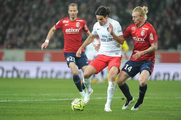 Simon Kjaer (Lille) Edinson cavani (PSG) Lille OSC (LOSC) - Paris St. Germain (PSG) - Ligue 1 - 03 12 2014 N.LeGouic FEPx 