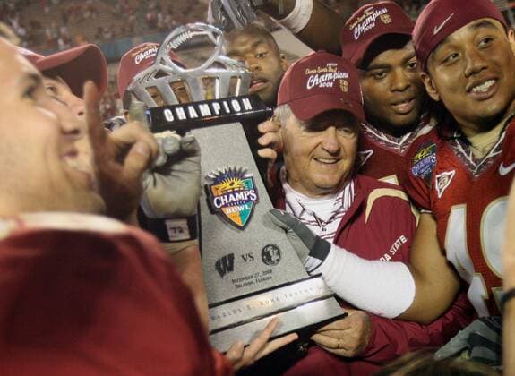 July 4, 2000 - Florida State head coach Bobby Bowden, center, celebrates with the players their 42-13 victory over Wisconsin in the Champs Sports Bowl in Orlando, Florida, Saturday, December 27 2008. (Gary W. Green Orlando Sentinel MCT) News Archive - July 4, 2000 - ZUMAm67_