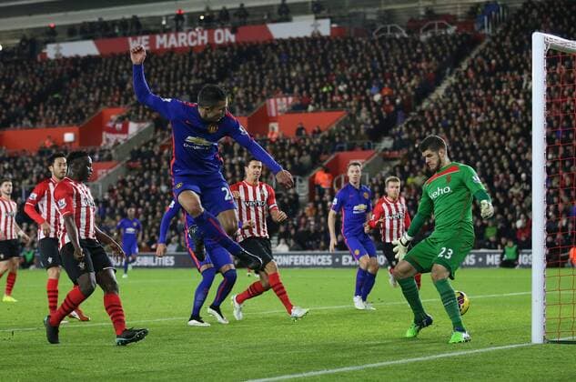 Manchester United ManU s Robin Van Persie scoring his sides second goal Barclays Premier League- Southampton vs Manchester United - St Mary s Stadium - England - 8th December 2014 - Picture David Klein Sportimage EDITORIAL USE ONLY. No use with unauthorised audio, video, data, fixture lists, club league logos or live services. Online in-match use limited to 120 images, no video emulation. No use in betting, games or single club league player publications.
