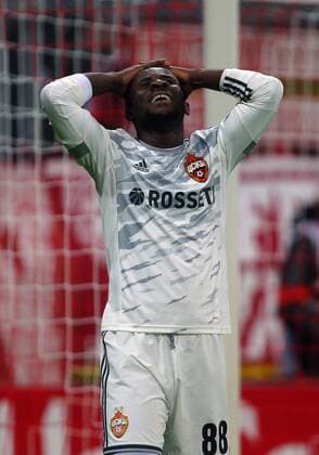 SOCCER - CL, Bayern vs Moskau MUNICH,GERMANY,10.DEC.14 - SOCCER - UEFA Champions League, group stage, FC Bayern Muenchen vs PFK ZSKA Moskau. Image shows the disappointment of Seydou Doumbia (Moskau).