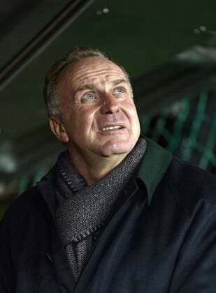 10.12.2014, Fussball Champions League 2014 2015, Vorrunde, 6.Spieltag, FC Bayern München - ZSKA Moskau, in der Allianzarena München. Vorstandsvorsitzender Karl-Heinz Rummenigge (München) nachdenklich. 