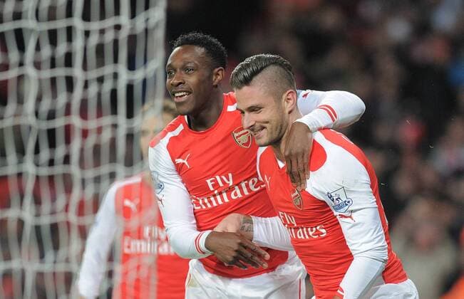 Aktuell Fußball, England, Premier League, FC Arsenal - Newcastle United Arsenal v Newcastle 13.12.2014. Pic Darren Jack. Olivier Giroud and Danny Welbeck (Arsenal) celebrate goal 1-0 Â 