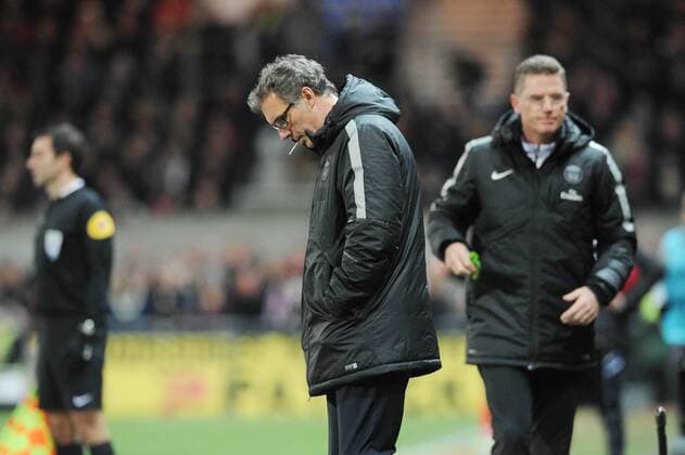Aktuell Fußball, Frankreich, Ligue 1, EA Guingamp - Paris St. Germain deception Laurent Blanc (entraineur PSG) FOOTBALL : Guingamp vs PSG - Ligue 1 - 14 12 2014 N.LeGouic FEP Panoramic 