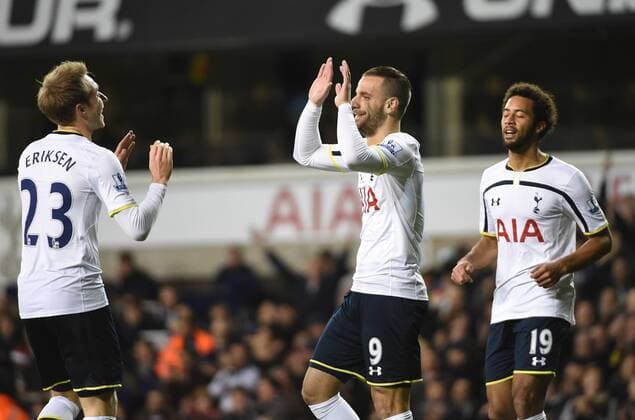 17.12.2014. White Hart Lane, Tottenham, London, England. Capital One Cup, quarterfinal. Tottenham Hotspur - Newcastle United Roberto Soldado celebrates as he scores spurs fourth xJonxBromleyx  ActionPlus11583629