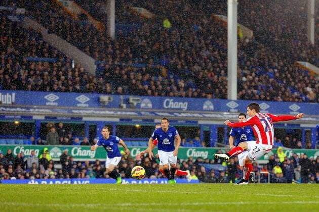 26.12.2014. Liverpool, England. Premier League. FC Everton - Stoke City . Stoke City forward Bojan Krkic takes a penalty kick and scores a goal (0-1) xPaulxKeevilx  ActionPlus11584917