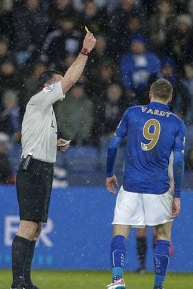 26.12.2014. Leicester, England. Premier League. Leicester City versus Tottenham Hotspur. Jamie Vardy of Leicester City is booked after his clash with Hugo Lloris of Tottenham Hotspur. Final score: Leicester City 1-2 Tottenham Hotspur. xJohnxKirkpatrickx  ActionPlus11585006