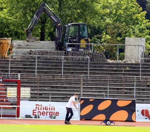 Fußball, Stadiongeschichte SC Fortuna Köln Fortuna Köln Fussball 3. Liga Saison 2014 2015 Südstadion Köln Datum: 26.07.2014 Umbau Südstadion