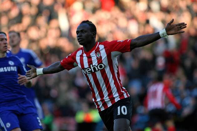 Football - 2014 2015 Premier League - Southampton vs. Chelsea Southampton s Sadio Mane celebrates open the scoring at St Mary s Stadium Southampton Colorsport Shaun Boggust 