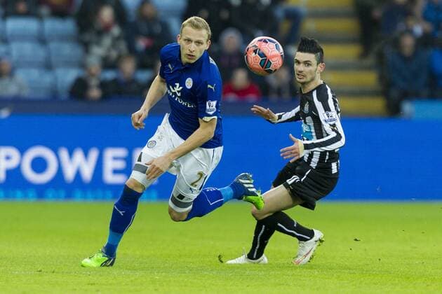 03.01.2015. Leicester, England. FA Cup 3rd Round. Leicester versus Newcastle United. Remy Cabella (Newcastle United) is beaten by Richie De Laet of Leicester City. xGrahamxWilsonx  ActionPlus11586380
