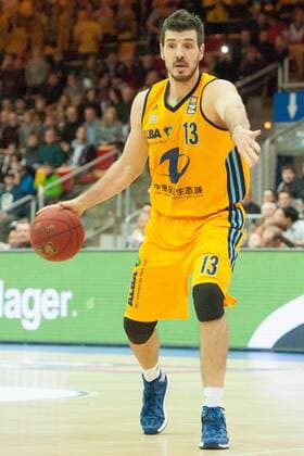 v.li.: Marko Banic (ALBA Berlin) Freisteller, Einzelbild, Aktion, Basketball, Beko BBL, Eisbären Bremerhaven - ALBA Berlin, xobx
