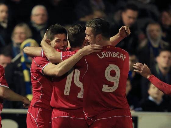 Aktuell Fußball, England, FA Cup, AFC Wimbledon - FC Liverpool Liverpool s Steven Gerrard celebrates scoring his sides opening goal FA Cup Third Round - AFC Wimbledon - FC Liverpool - Kingsmeadow Stadium park - England - 5th January 2015 - EDITORIAL USE ONLY. No use with unauthorised audio, video, data, fixture lists, club league logos or live services. Online in-match use limited to 120 images, no video emulation. No use in betting, games or single club league player publications.