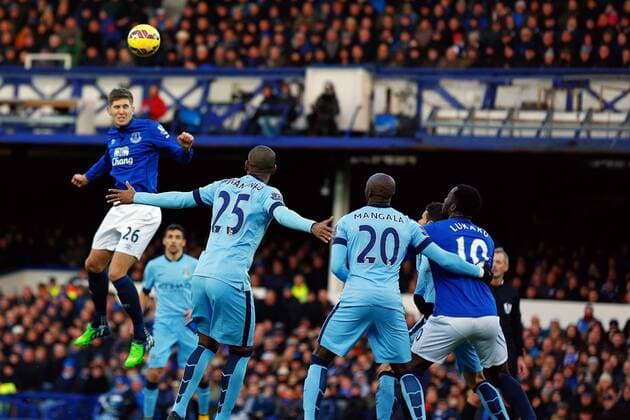 10.01.2015. Liverpool, England. Barclays Premier League. Everton versus Manchester City. Everton defender John Stones wins the ball in the air xPaulxKeevilx  ActionPlus11588343
