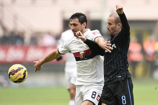 Milano 11 01 2015 - Serie A Inter Mailand vs. Genoa CFC: Rodrigo Palcio-Nicolsa Burdisso 