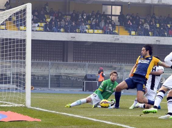 Football - soccer: Serie A, Hellas Verona vs. FC Parma: luca toni xHOCHxZWEIx xItalyxPhotoxPressx 