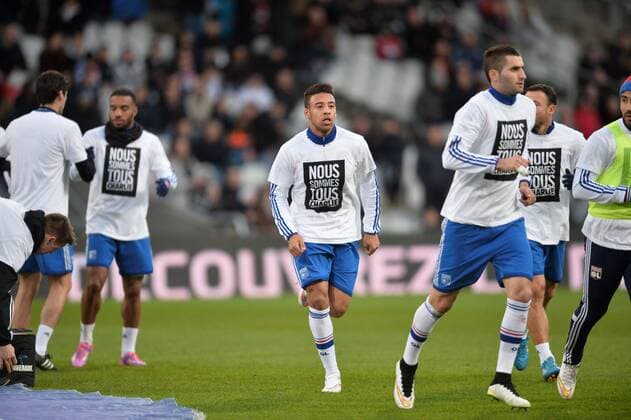 Hommage für charlie hebdo FOOTBALL : Olympique Lyon vs Toulouse FC - Ligue 1 - 11 01 2015 AnthonyBIBARD FEP Panoramic 