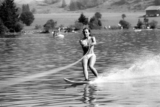 Rosi Mittermaier (BR Deutschland) beim Wasserski