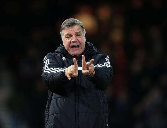 West Ham s Sam Allardyce looks at his fingers FA Cup 3rd Round Replay - West Ham United vs Everton FC - Upton Park - England - 13th January 2015 - EDITORIAL USE ONLY. No use with unauthorised audio, video, data, fixture lists, club league logos or live services. Online in-match use limited to 120 images, no video emulation. No use in betting, games or single club league player publications.
