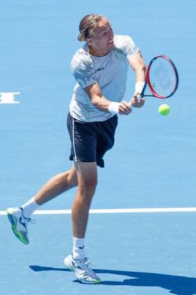 January 16, 2015: Alex Dolgopolov (UKR) in action on day 4 of the 2015 Kooyong Classic tournament at the Kooyong Lawn Tennis Club in Melbourne, Australia. Sydney, Tennis 2015: Kooyong Classic JAN 16 - ZUMAc04_