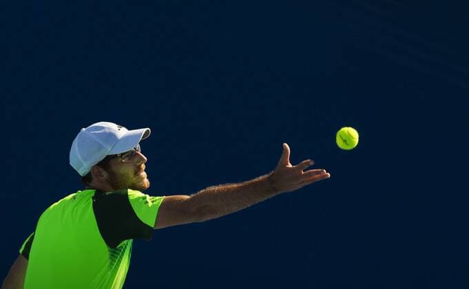 TENNIS - ATP Tennis Herren Australian Open 2015 MELBOURNE,AUSTRALIA,15.JAN.15 - TENNIS - ATP World Tours, Australian Open. Image shows Gerald Melzer (AUT).