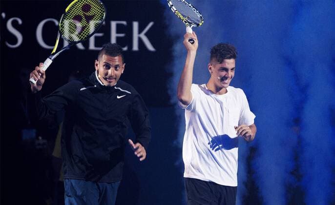 TENNIS - ATP Tennis Herren Australian Open 2015 MELBOURNE,AUSTRALIA,17.JAN.15 - TENNIS - ATP World Tours, Australian Open, preview, kids day exhibition. Image shows Nick Kyrgios and Thanasi Kokkinakis (AUS).