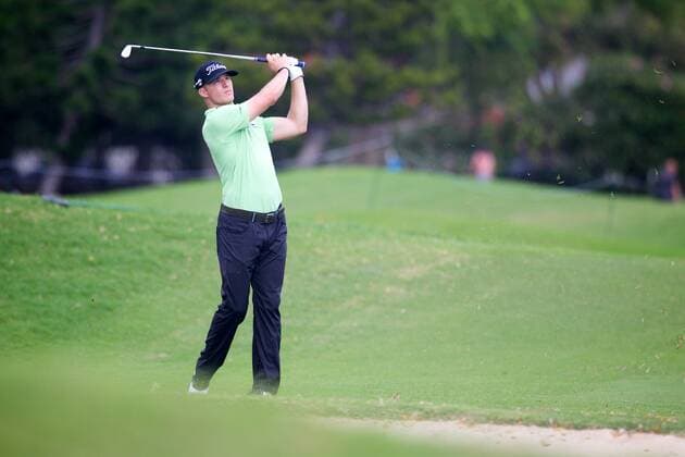 January 16, 2015 - Honolulu, Hawaii: Morgan Hoffmann hits his approach shot on the 16th hole during the second round of the Sony Open at Waialae Country Club in Honolulu, Hawaii. PGA Golf Herren Golf: Sony Open JAN16 - ZUMAc04_