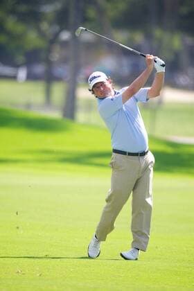 January 17, 2015 - Honolulu, Hawaii: Tim Clark hits his approach shot on the first hole during the third round of the Sony Open at Waialae Country Club in Honolulu, Hawaii. PGA Golf Herren Golf: Sony Open JAN17 - ZUMAc04_