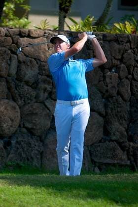 January 17, 2015 - Honolulu, Hawaii: Jimmy Walker hits his second shot from rough next to the stone wall during the third round of the Sony Open at Waialae Country Club in Honolulu, Hawaii. PGA Golf Herren Golf: Sony Open JAN17 - ZUMAc04_