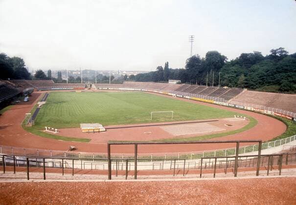Fußball, Stadiongeschichte 1. FC Saarbrücken Ludwigsparkstadion, Heimspielstätte des 1. FC Saarbrücken