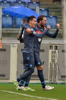 Aktuell Fußball, Italien, Serie A, Lazio Rom - SSC Neapel - Gonzalo Higuain Napoli. Goal celebrations. Roma 18-01-2015 Stadio Olimpico. Football Calcio 2014 2015 Serie A. Lazio Rom vs SSC Neapel AntoniettaxBaldassarre