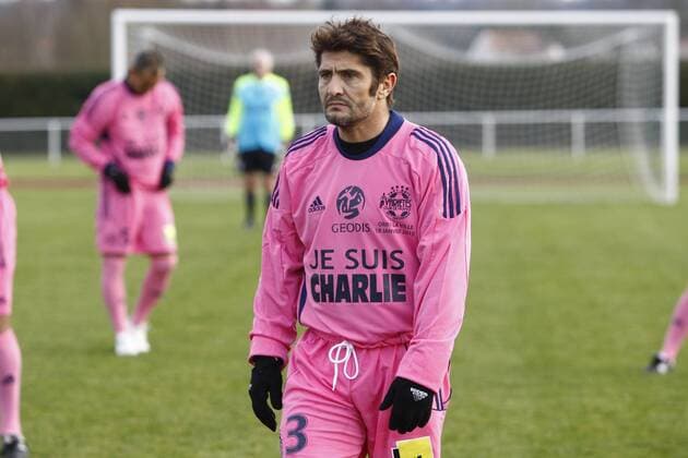 Bixente Lizarazu NEWS : Varietes Club de France est Charlie vs Orry la Ville - Benefizspiel zu Ehren der Opfer der Terroranschläge von Paris - 18 01 2015 - GwendolineLeGoff 