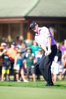 January 18, 2015 - Honolulu, Hawaii: Jimmy Walker chips on to the 18th green during the final round of the Sony Open at Waialae Country Club in Honolulu, Hawaii. PGA Golf Herren Golf: Sony Open JAN18 - ZUMAc04_