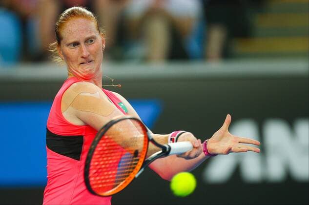- MELBOURNE, AUSTRALIA: Belgian Alison Van Uytvanck plays a forehand at a first round game of the women s singles WTA Tennis Damen at the Australian Open Grand Slam, Tuesday 20 January 2015 in Melbourne Park, Melbourne, Australia. PATRICKxHAMILTON  x04542088x