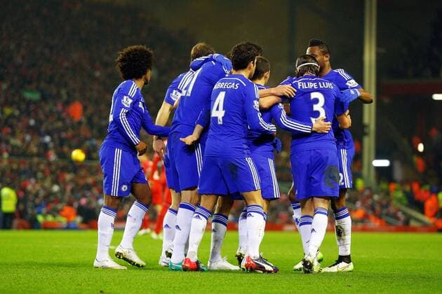 Aktuell FuÃŸball, England, Capital One Cup, FC Liverpool - FC Chelsea 20.01.2015. Anfield, Liverpool, England. Capital One Cup Semi Final. Liverpool versus Chelsea. Chelsea midfielder Eden Hazard celebrates scoring his teams first goal from the penalty spot xPaulxKeevilx  ActionPlus11591150