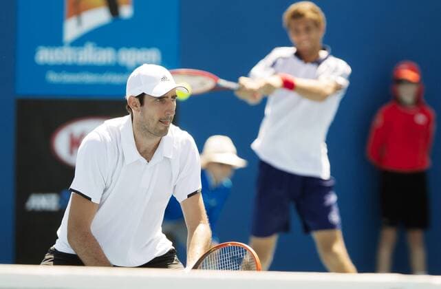 TENNIS - ATP Tennis Herren Australian Open 2015 MELBOURNE,AUSTRALIA,22.JAN.15 - TENNIS - ATP World Tour, Grand Slam, Australian Open, doubles. Image shows Philipp Oswald (AUT) and Martin Klizan (SVK).
