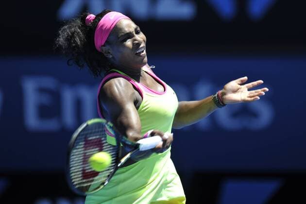 24.01.2015 Australian Open Tennis from Melbourne Park. Serena Williams of the USA returns a shot in her match against Elina Svitolina of Ukraine on day six of the 2015 Australian Open at Melbourne Park, Melbourne, Australia. xEssixLimx  ActionPlus11591832