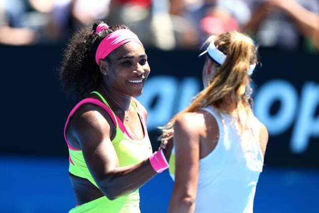 MELBOURNE, AUSTRALIA - JANUARY 24: (CHINA OUT) Serena Williams of the United States shankes hands with Elina Svitolina of the Ukraine in her third round match during day six of the 2015 Australian Open at Melbourne Park on January 24, 2015 in Melbourne, Australia.  CFP462231836 