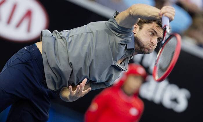 TENNIS - ATP Tennis Herren Australian Open 2015 MELBOURNE,AUSTRALIA,24.JAN.15 - TENNIS - ATP World Tour, Grand Slam, Australian Open. Image shows Gilles Simon (FRA).